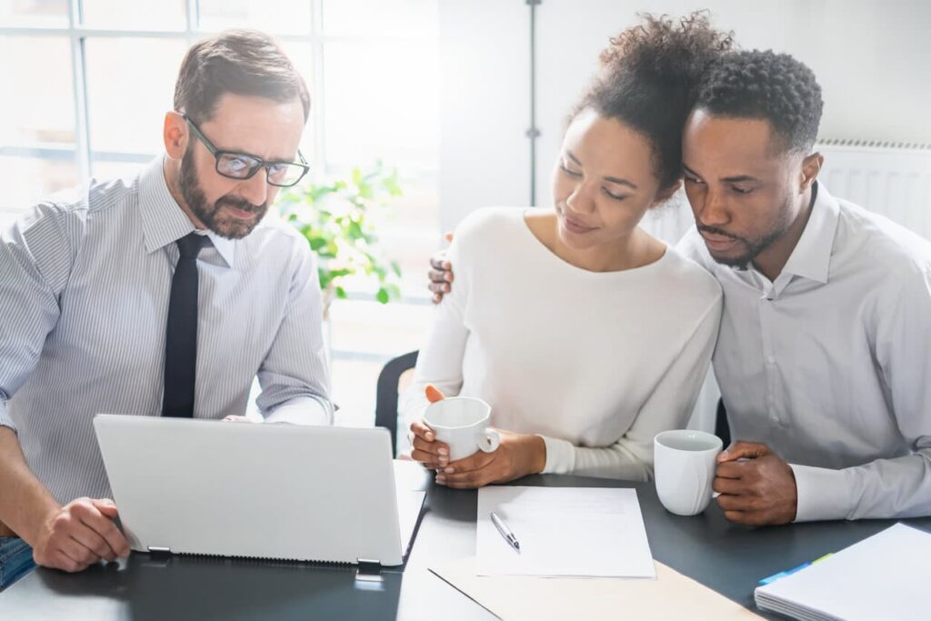 How to Choose the Right Lawyer for Your Case